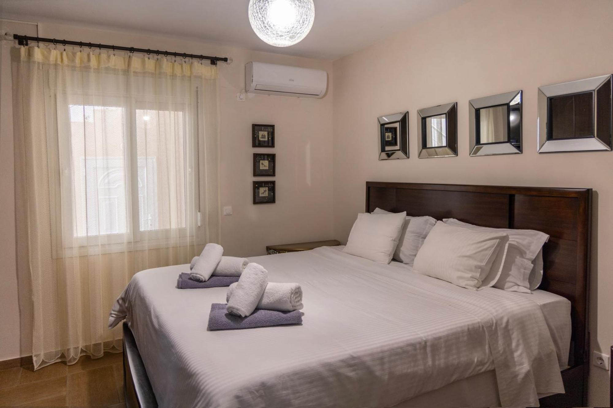 Limani Lux Apartments Karpathos Town  Room photo