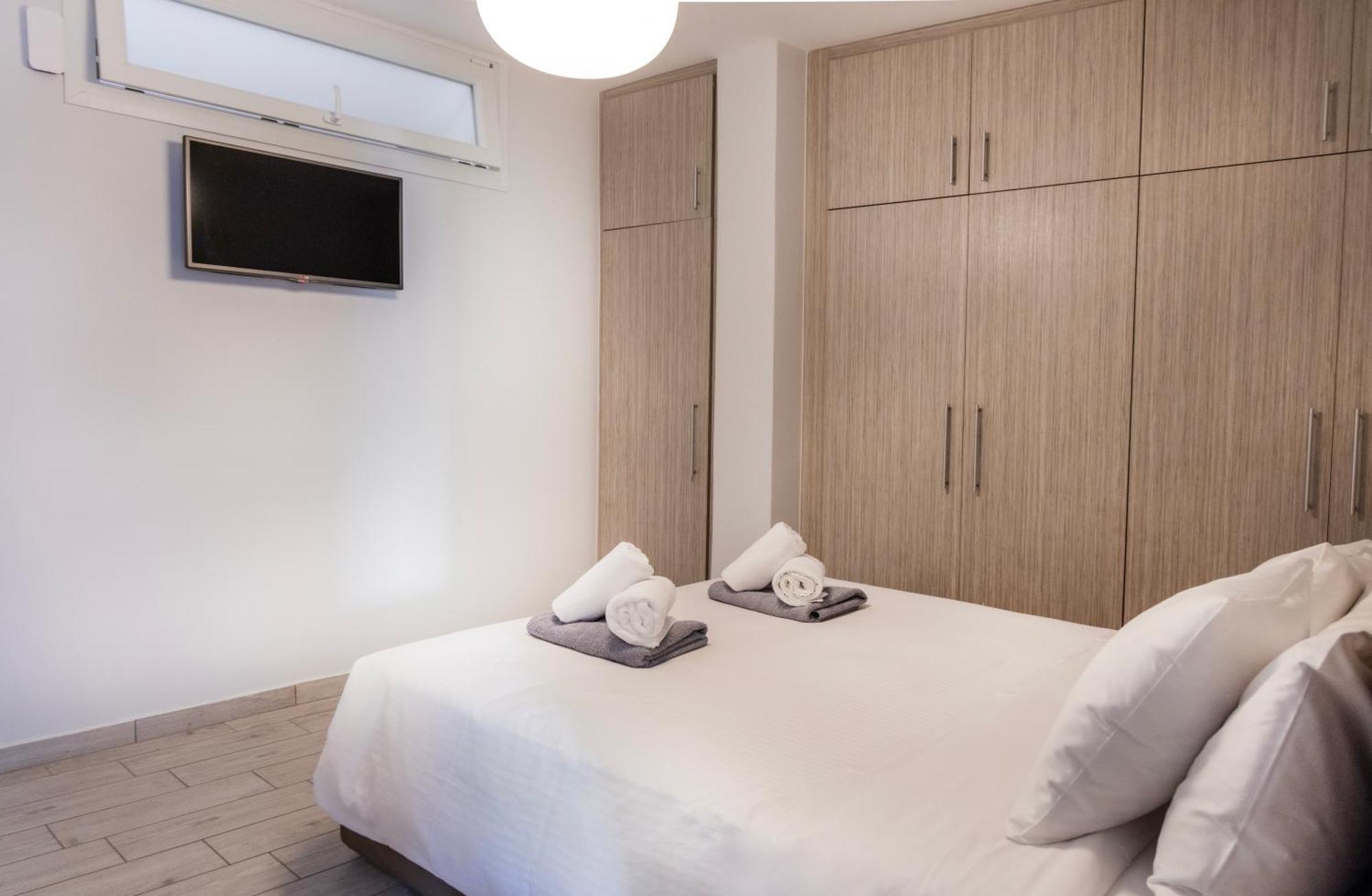 Limani Lux Apartments Karpathos Town  Room photo